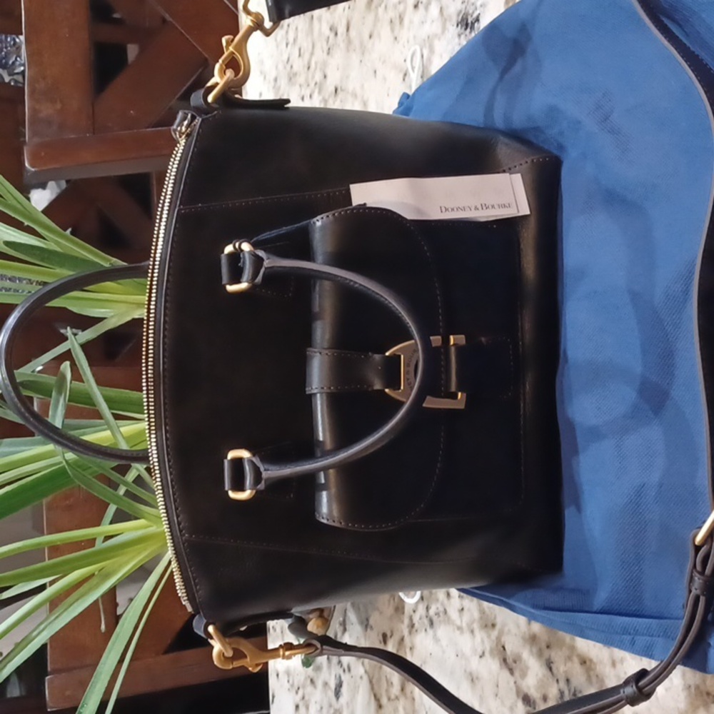Dooney florentine naomi satchel new